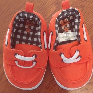 Infant shoes size 3